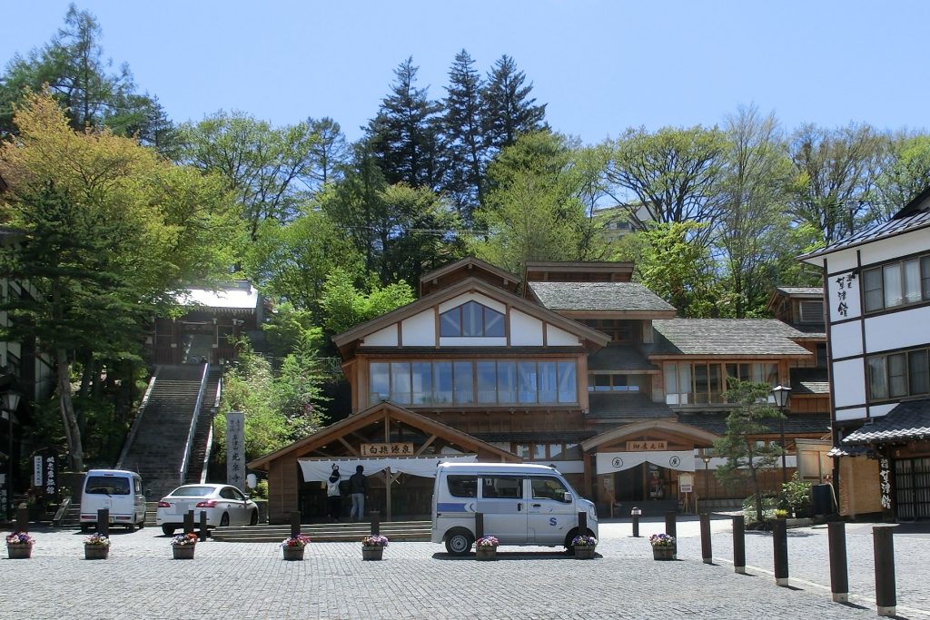 草津温泉の湯畑