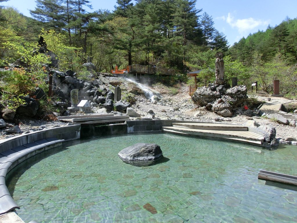 草津温泉・賽の河原