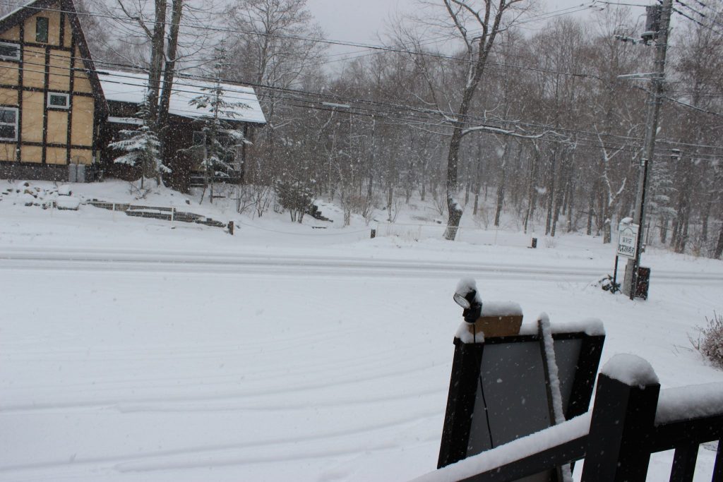 2018年3月の雪の浅間高原ルネス軽井沢の天候