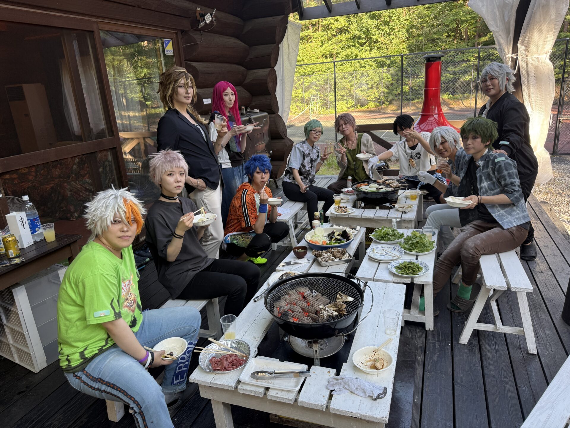 大人数でコスプレプラン利用でコテージに宿泊してBBQ