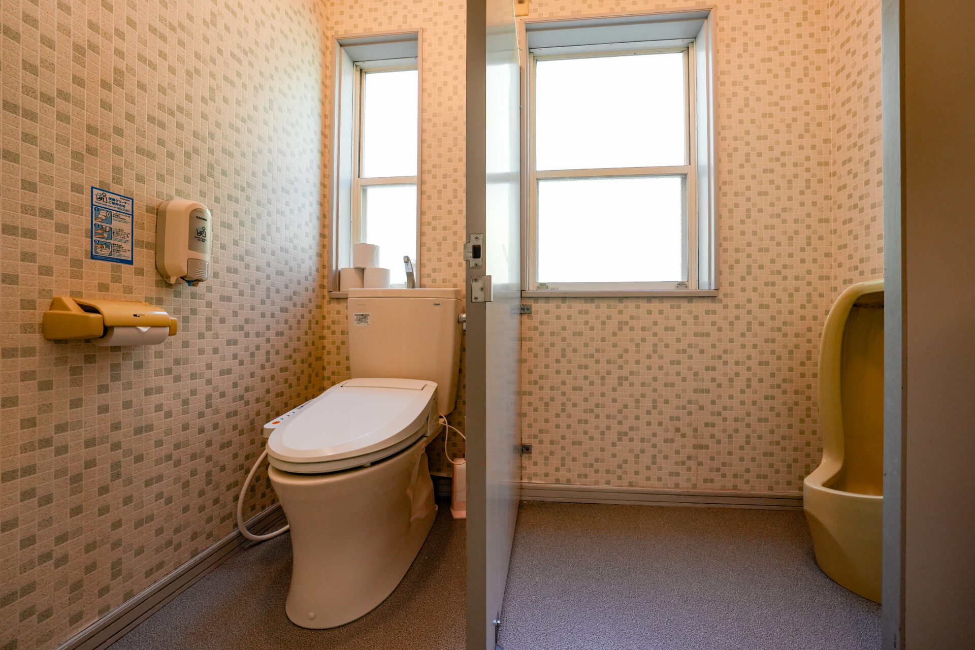 貸別荘ルネス軽井沢「エクセル」トイレ