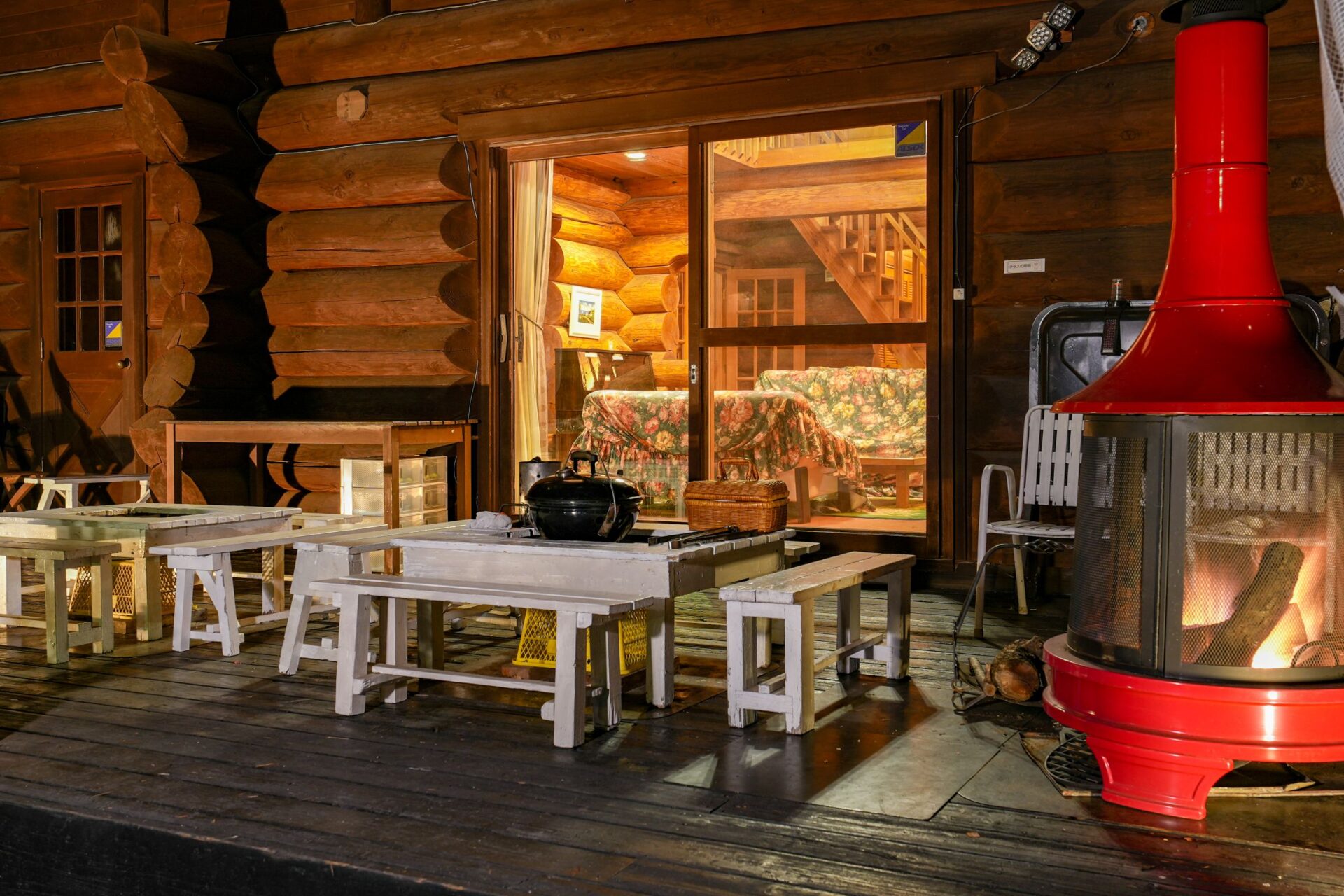 グレーステラス夜