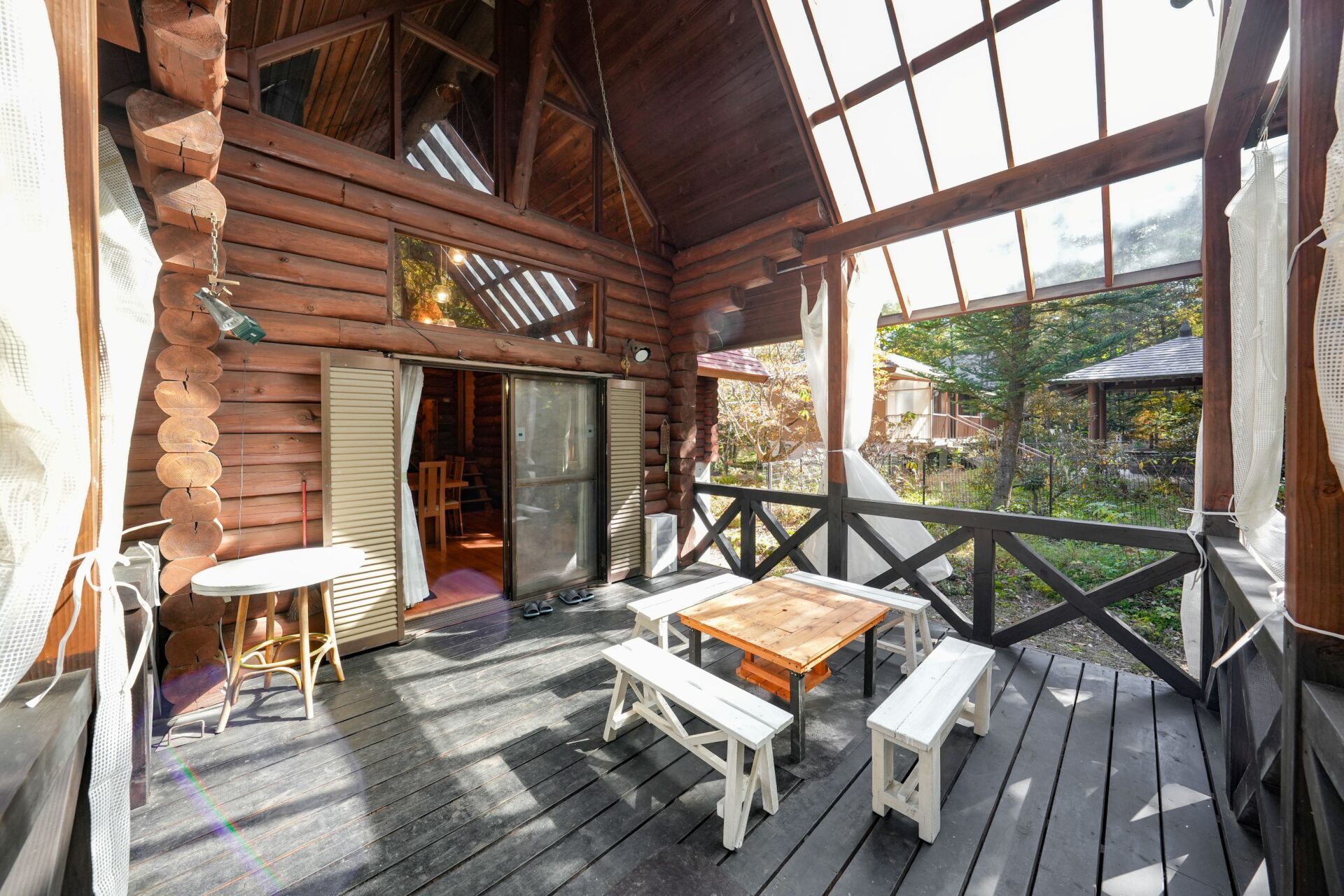 貸別荘ルネス軽井沢「カンパニュラ」テラス