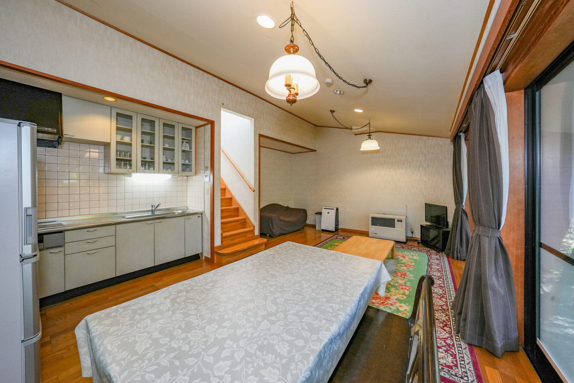 ルネス軽井沢しおん星リビング