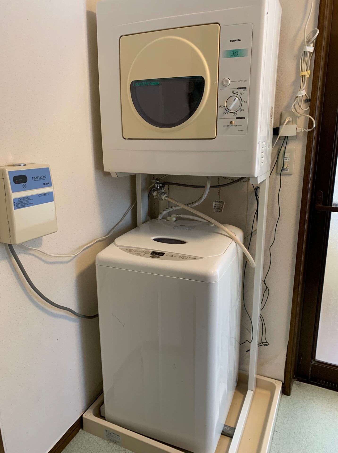 貸別荘ルネス軽井沢「スイエン」洗濯機